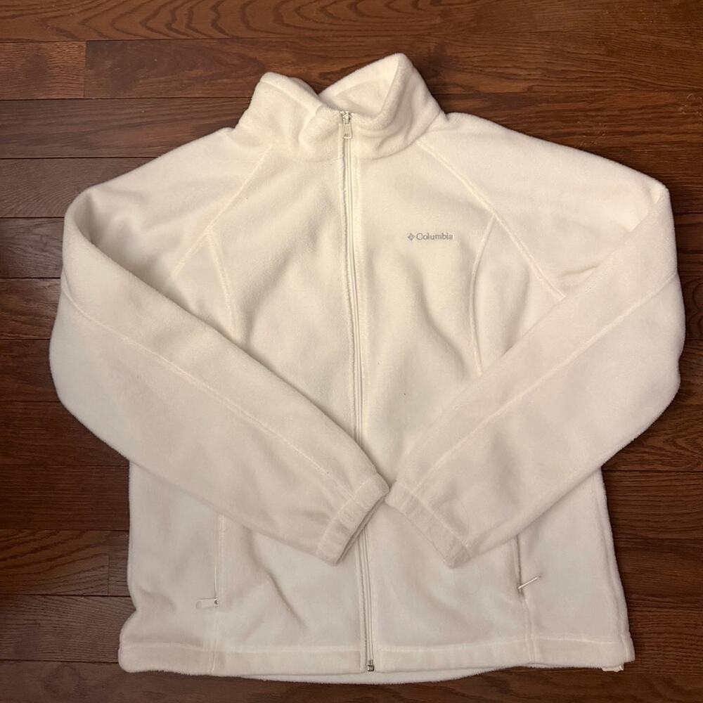 Columbia Women’s White Full Zip Jacket Size XL